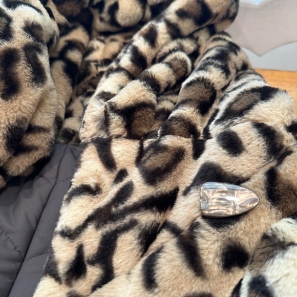 Dennis by Dennis Basso Faux Fur Reversible Coat Leopard Print with Hood - sz 3X - Picture 6 of 7